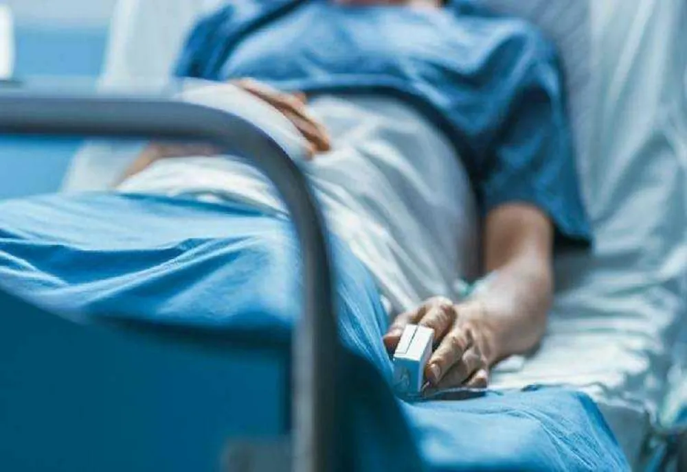 ORDONANȚĂ DE URGENȚĂ: ANGAJAȚII PENSIONARI DIN SPITALE, OBLIGAȚI SĂ PLECE. SANITAS: CRIZA DIN SISTEMUL MEDICAL SE AGRAVEAZĂ
