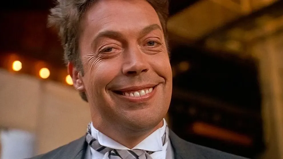 Doliu uriaș în cinematografie. A murit Tim Curry, majordomul din Singur Acasă 2