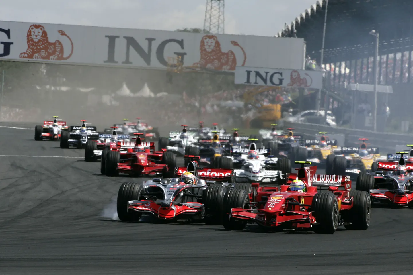 Formula 1 pregătește curse mai scurte din 2027. Distanța standard a unui Grand Prix va fi redusă cu 15 kilometri