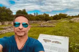 Dan Negru, în prima zi de școală: „Careul e o pedeapsă militară. De acolo începe drumul spre colivie”