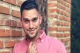 Descoperirea șocantă pe care a făcut-o Vlad Gherman când a decopertat pereții casei în care urmează să se mute