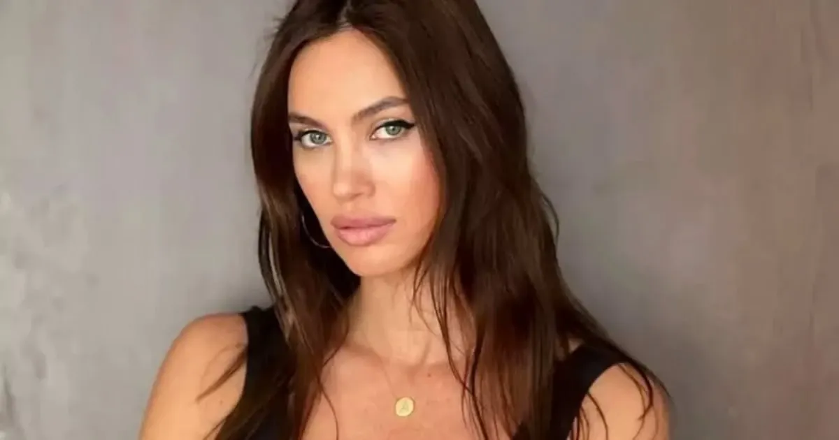  Alina Pușcău 